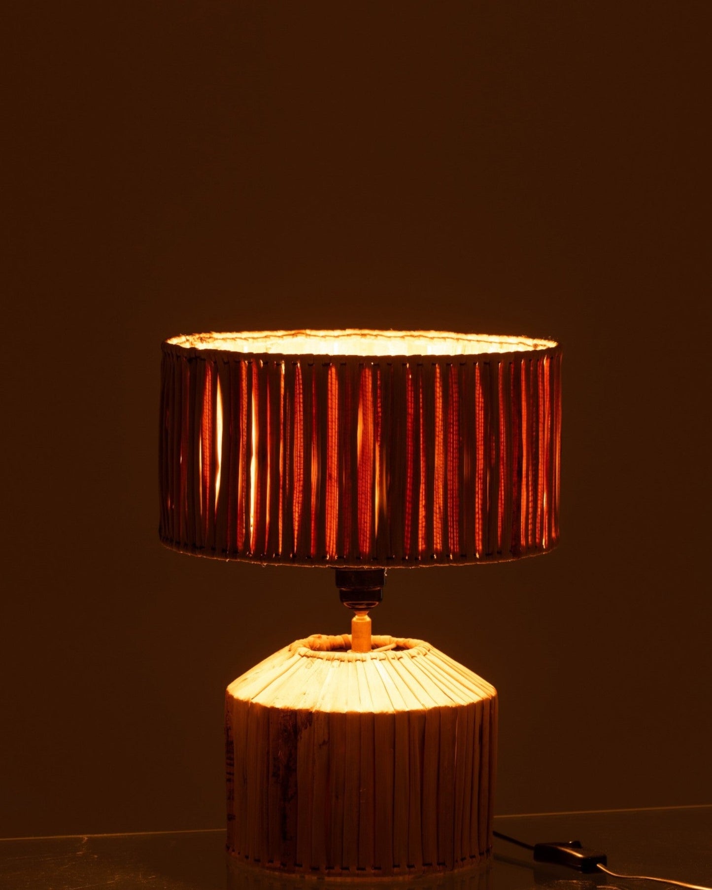 Natural Bamboo Table Lamp – 35 cm Compact Design for Bedside or Living Room Use, E27 Socket, Warm Illumination 2